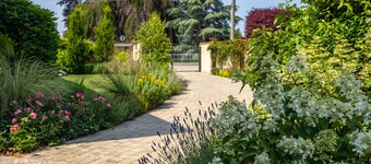 Bright Farmhouse Loft near Lake Maggiore and Orta