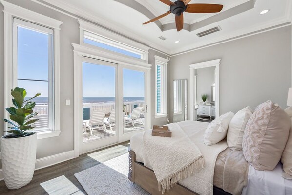 5 soverom, strykejern/-brett, reiseseng for barn og wi-fi (inkludert)