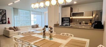 Accommodation with views in Costa del Este 6