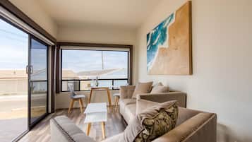 Televisión de pantalla plana de 40 pulgadas con canales por cable