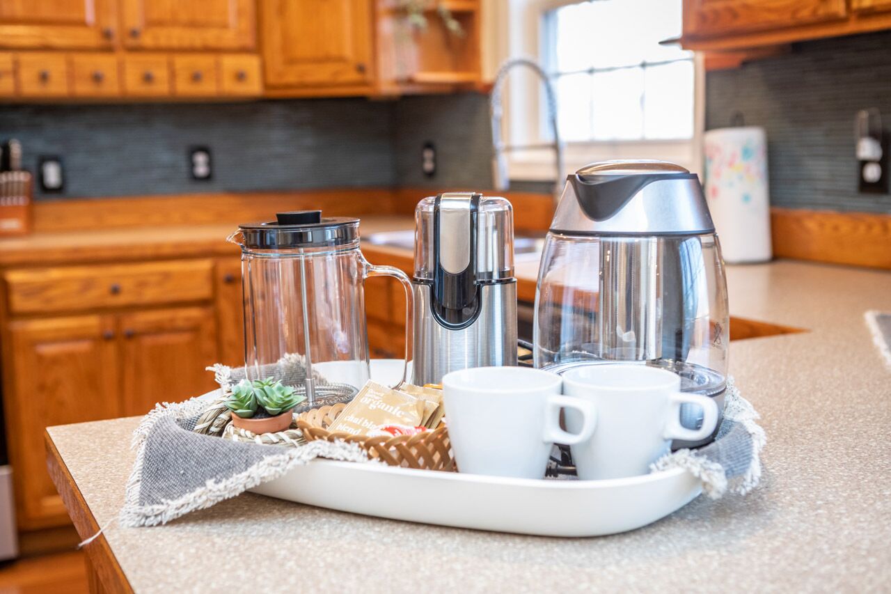 🏔Mountain retreat⛷ 400Mbps | Hot Tub | BBQ | Pets | Deck | 3300ft2 | King Bed