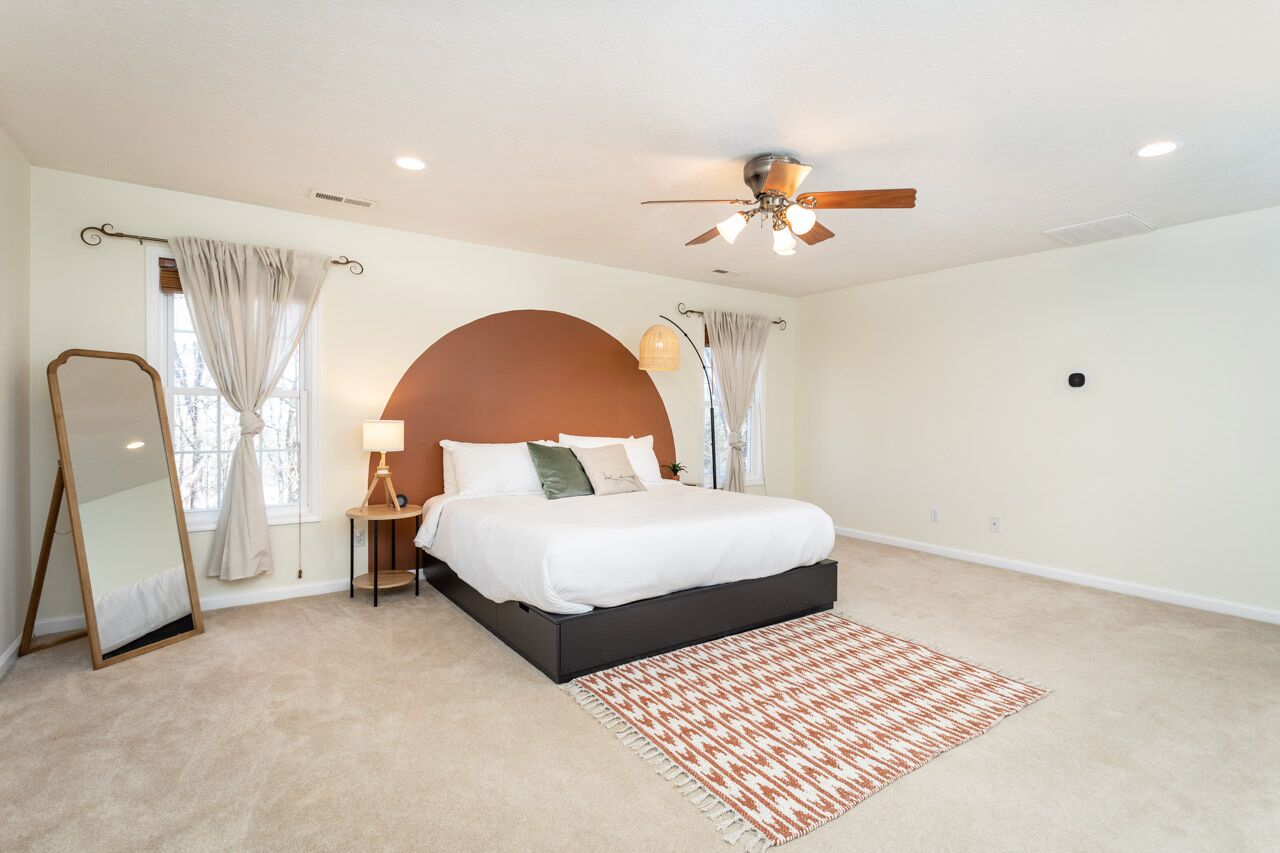 🏔Mountain retreat⛷ 400Mbps | Hot Tub | BBQ | Pets | Deck | 3300ft2 | King Bed