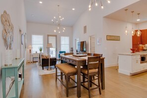 House, Multiple Beds, Balcony | Private kitchen
