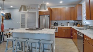 House, Multiple Beds, Balcony | Private kitchen - Dual Nashville (Nashville)