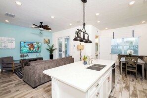 House, Multiple Beds, Pool Access, Pool View (Trade Winds Life) | Interior - Trade Winds Life Margaritaville (Kissimmee)