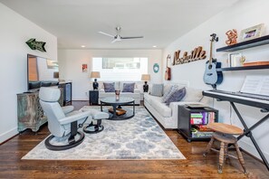 Interior - Southern Song (Nashville)