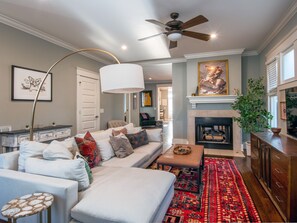 House, Multiple Beds, Kitchen | Living room | 40-inch TV with digital channels