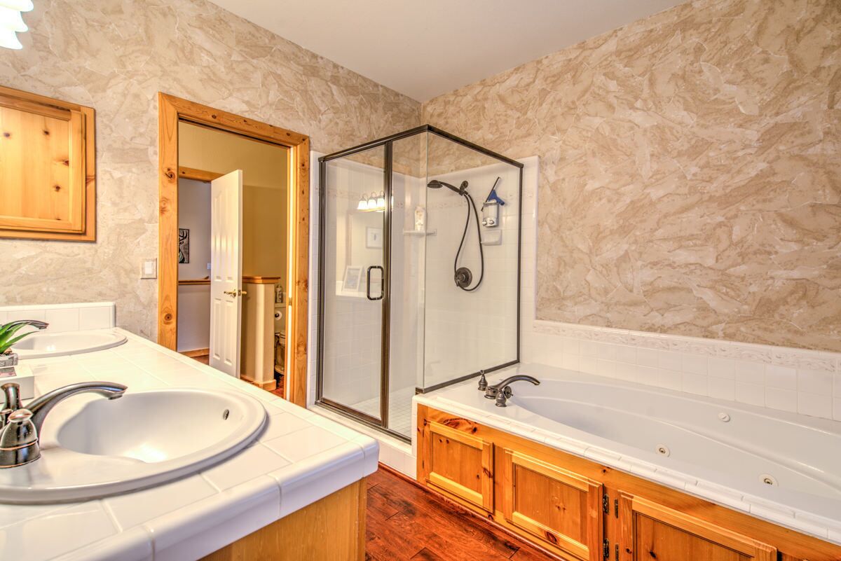 Grand Forest Retreat