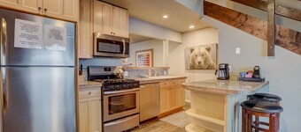 Heavenly Haven Near Boulder Lodge