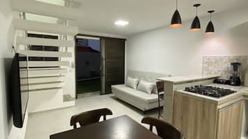 Smart TV de 40 pulgadas con canales vía satélite y televisión