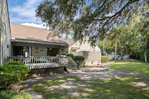 Exterior - Coastal Charm - Families, Pets, Beach, Pickleball, Tennis, Golf, Palmetto Dunes (Hilton Head Island)