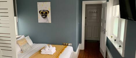 City appartement, privébadkamer, uitzicht op de stad | 1 slaapkamer