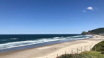 Na praia