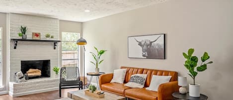 TV connectée, cheminée