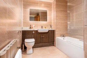 Équipements de salle de bain