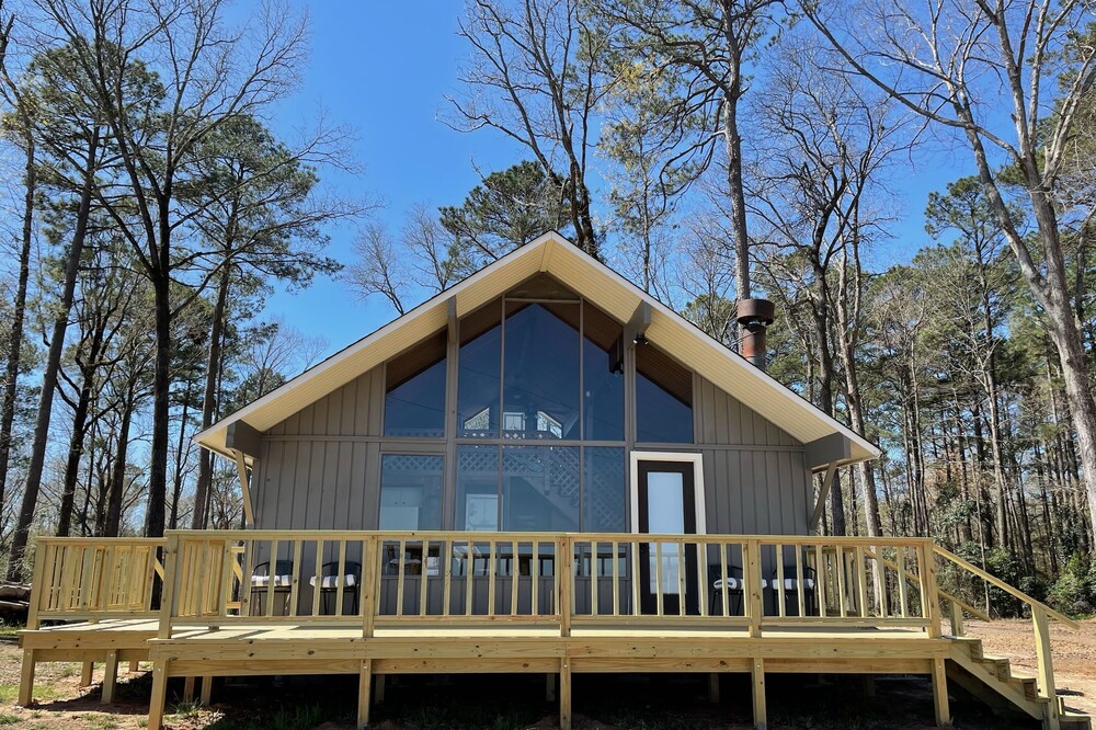 D'arbonne Nest Rentals: The Eagles Nest Cabin
