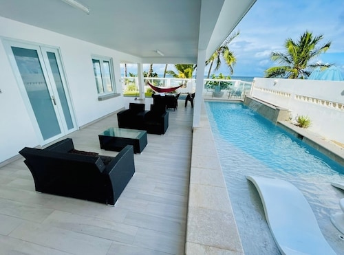 Casa Tenerife Luxury Ocean Front with Private heated Pool for 20 Guests!