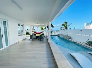 Piscine extérieure, piscine chauffée