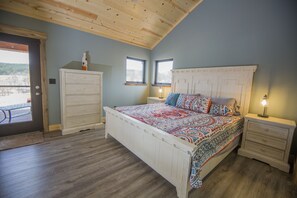 3 Schlafzimmer, Schreibtisch, kostenloses WLAN, Bettwäsche