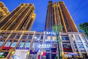 Exterior - Saint Hotel (Chongqing)