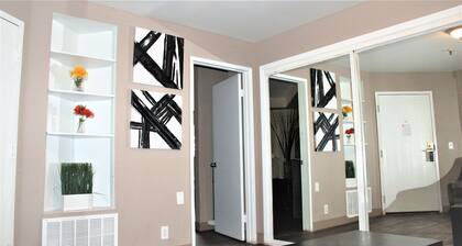 Rancho San Diego Inn & Suites