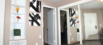 Rancho San Diego Inn & Suites