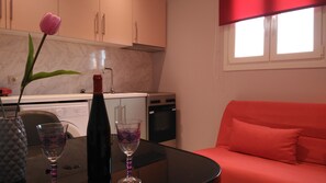 Smart TV de 32 pulgadas con canales por cable y televisión 