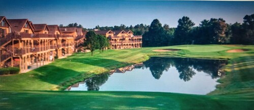 1 Bedroom Deluxe Suite- Golf/Lake/Beach/Pool