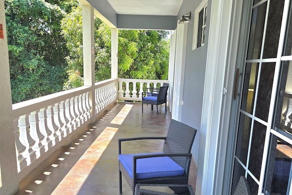 Kamar Mewah, 1 Tempat Tidur King, pemandangan kebun | Teras/patio