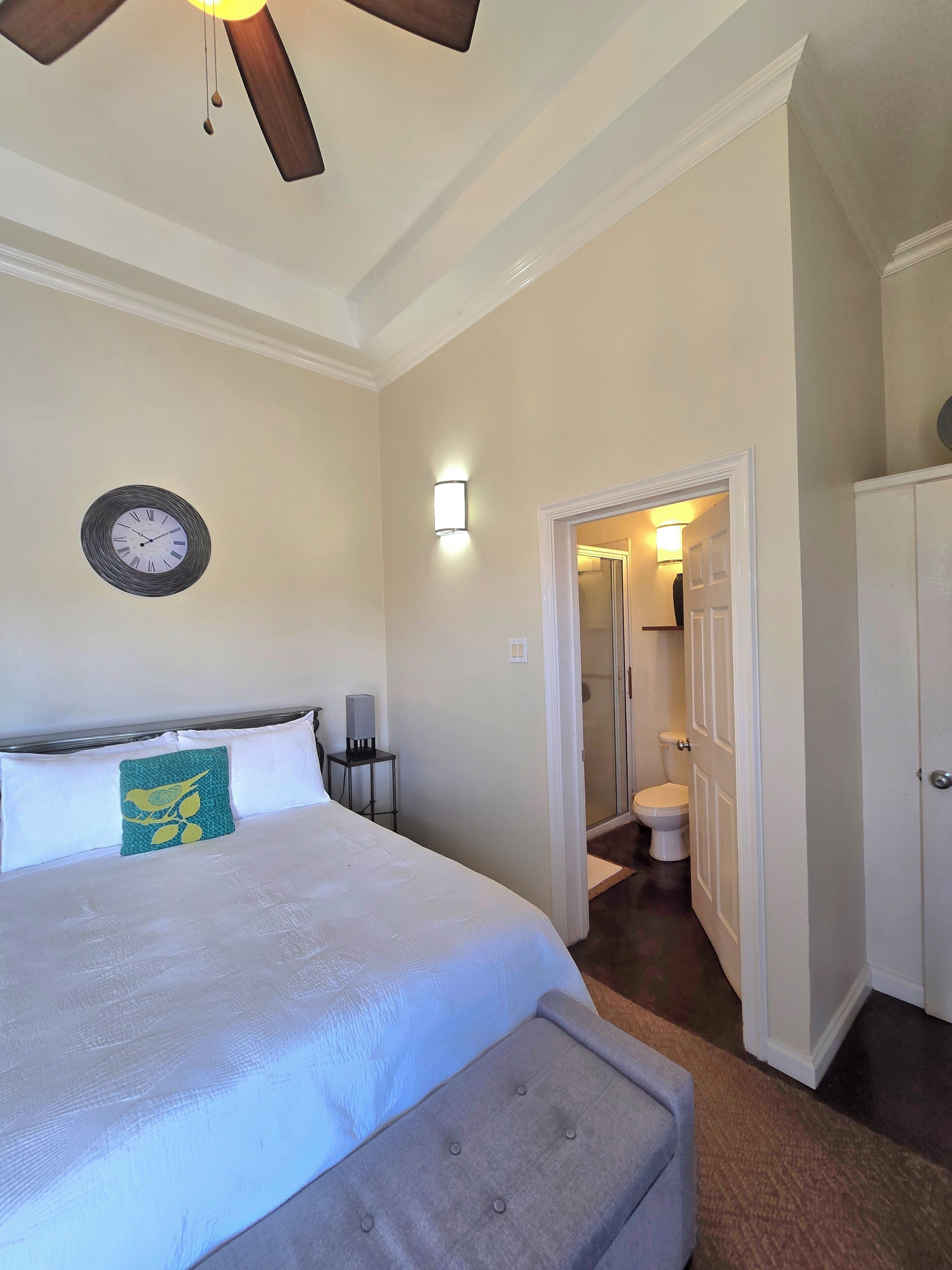 Chambre « Premier », 1 lit double, balcon, vue jardin | Literie de qualité supérieure, couette en duvet d'oie