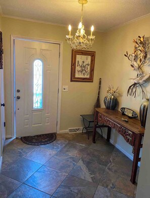 Interior - Old Village area Townhouse Garden Retreat (Mount Pleasant)