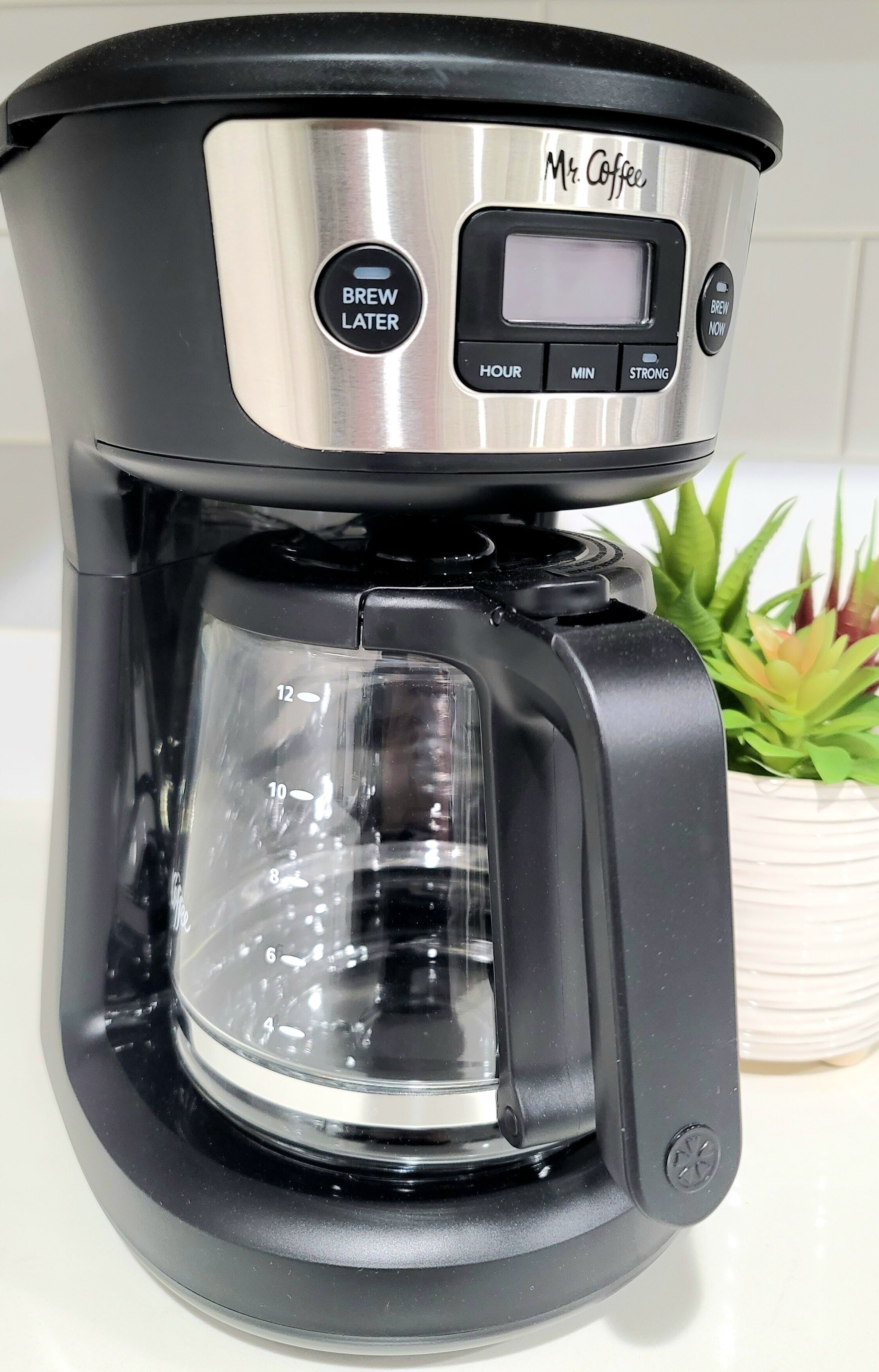 NEW 6bdrms, 6baths; Near Dining, Shops, & Shops. Great for Red Rocks & Downtown!