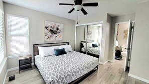 6 bedrooms, iron/ironing board, free WiFi, bed sheets - $0Fees-6bed/6bath-Easy Red Rocks/Downtown/OldeTown (Arvada)