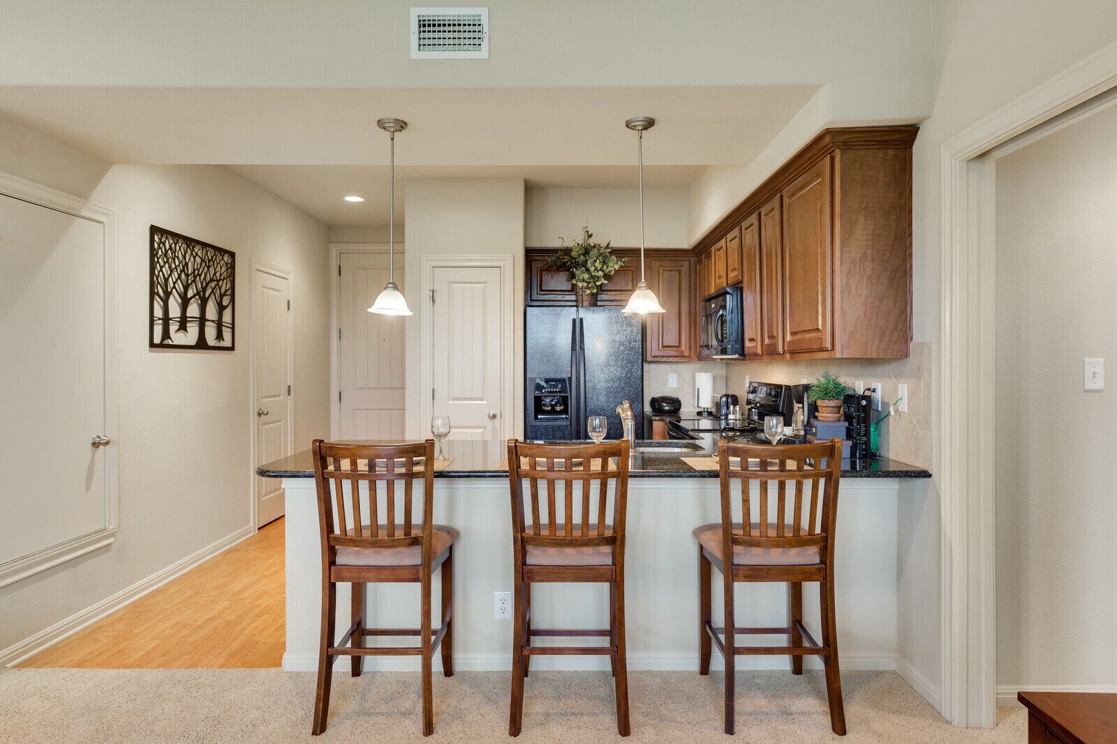 Stay and Play at The Bandit Golf Course- Unit 102