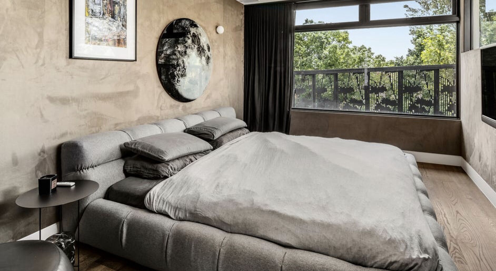 LUXURY 3 Story St Kilda Home (sleeps 6)