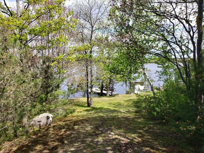Fabulous New Georgian Bay Cottage on the  water!