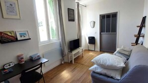 Uklassifisert bilde, 4 av 19, knapp