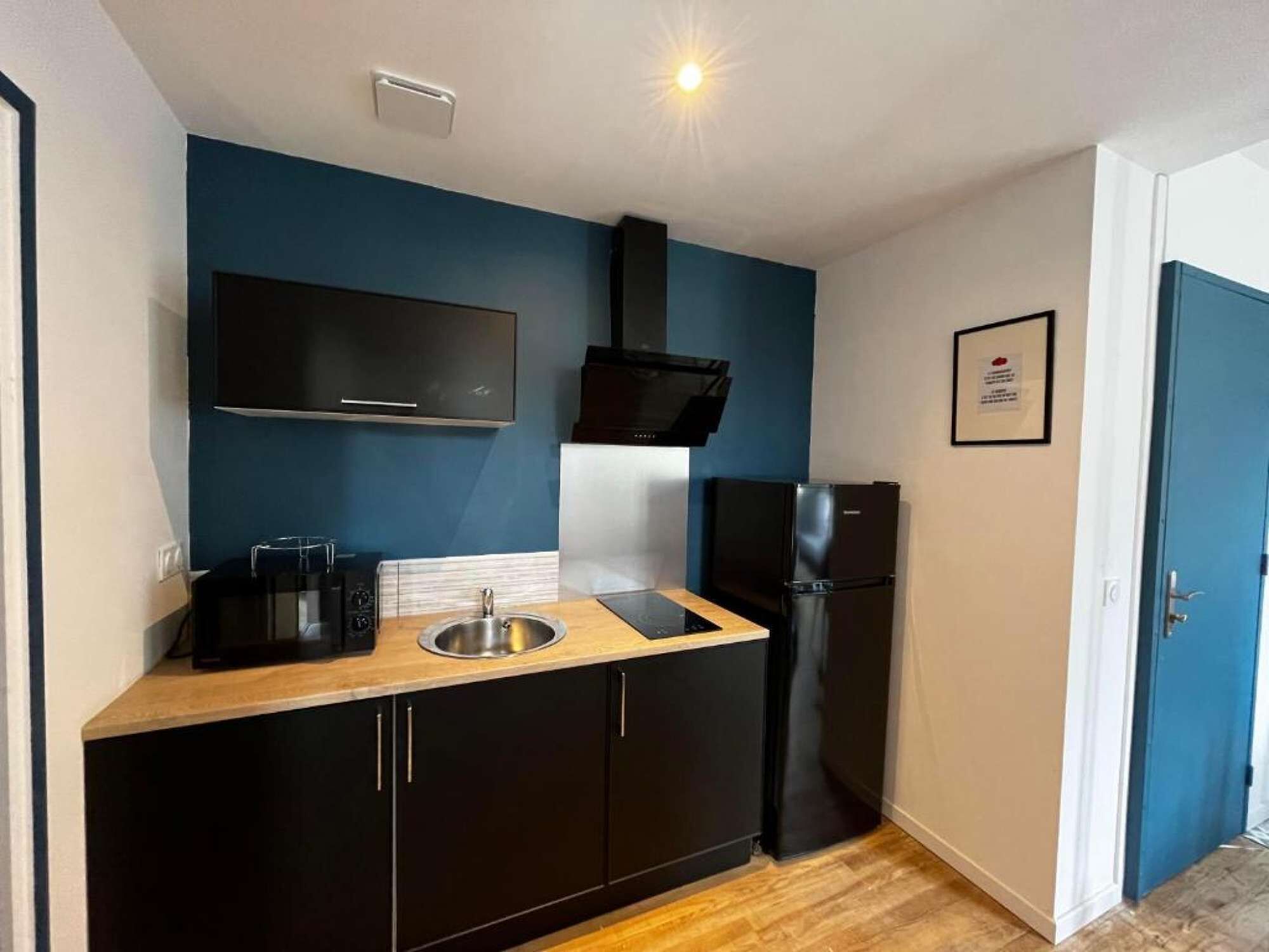 T2 Bis Escapade near Station, City Center, Parking