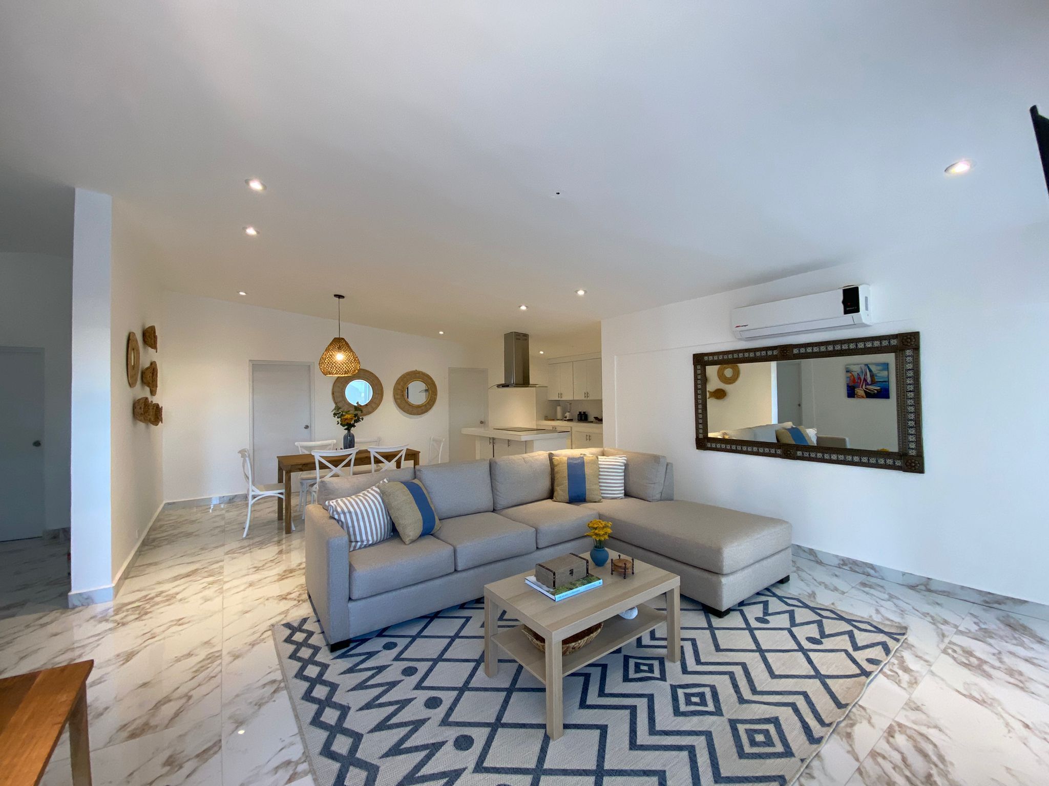 3 BDR 2 BATH  at Country Club, Pickle Ball court in house, close to Marine