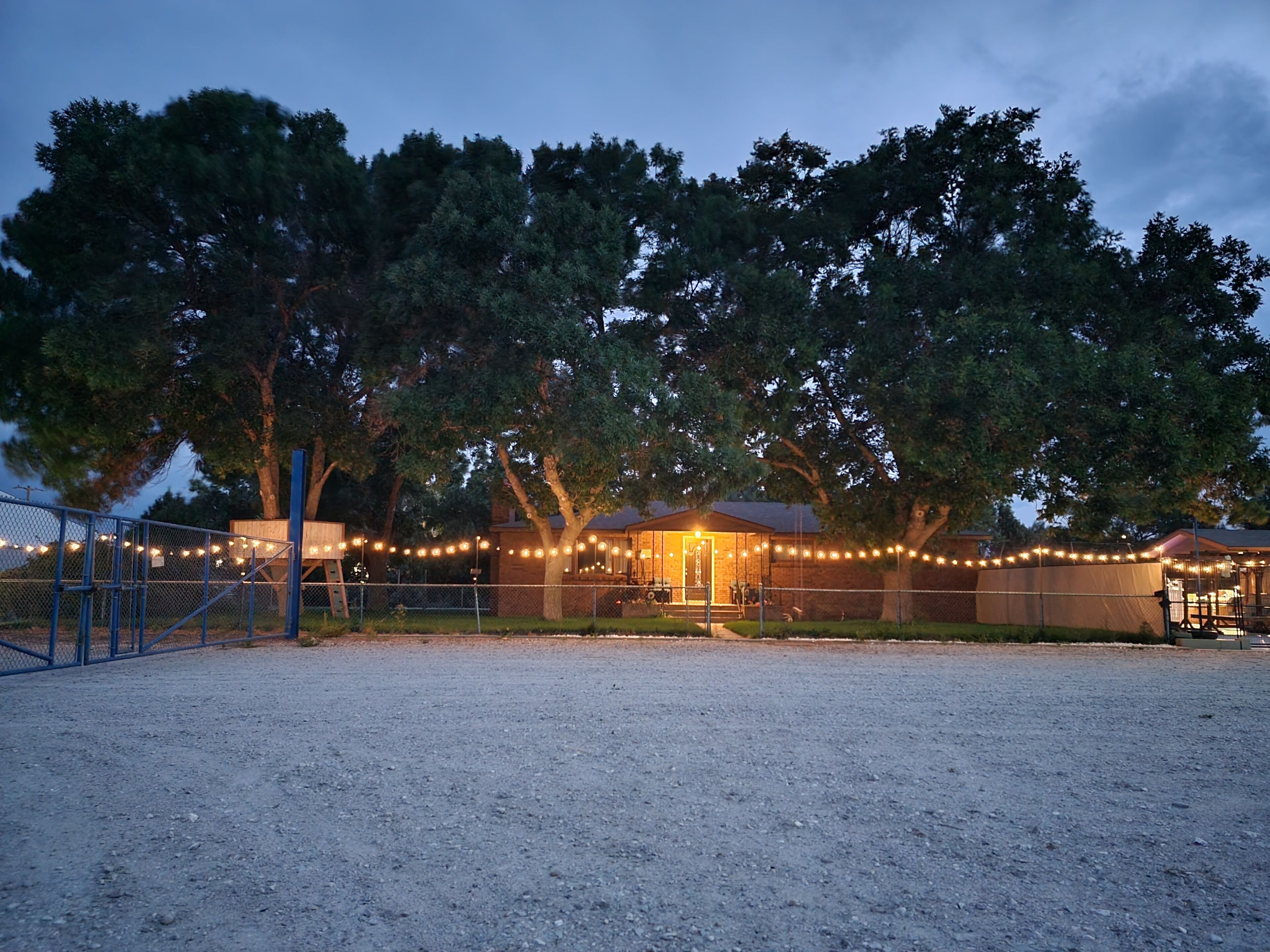 Newly renovated farm home with Hot Tub