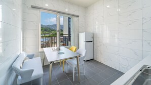 Chambre, 1 chambre (201 (River view,Private BBQ,Netflix))