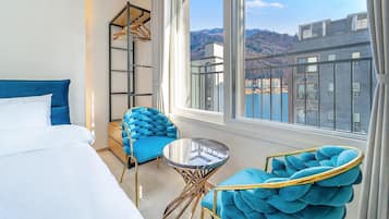 Basic Room, 1 Bedroom (201 (River view,Netflix)) | 1 bedroom, free WiFi