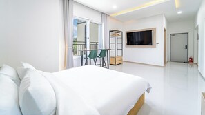 Basic-Zimmer, 1 Schlafzimmer (301 (River view/Poolvilla/Netflix))