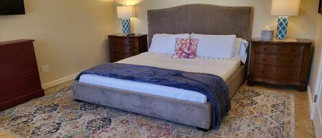 4 bedrooms, WiFi (free)