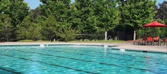 Last-Minute Summer Escape! 15% Off August!