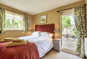1 bedroom, internet, bed sheets