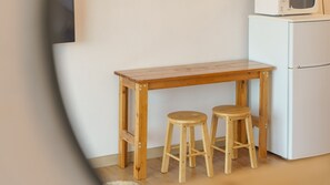 Habitación básica, 1 habitación (Crone (Ocean view / 2cheung)) | 1 dormitorio y wifi gratis