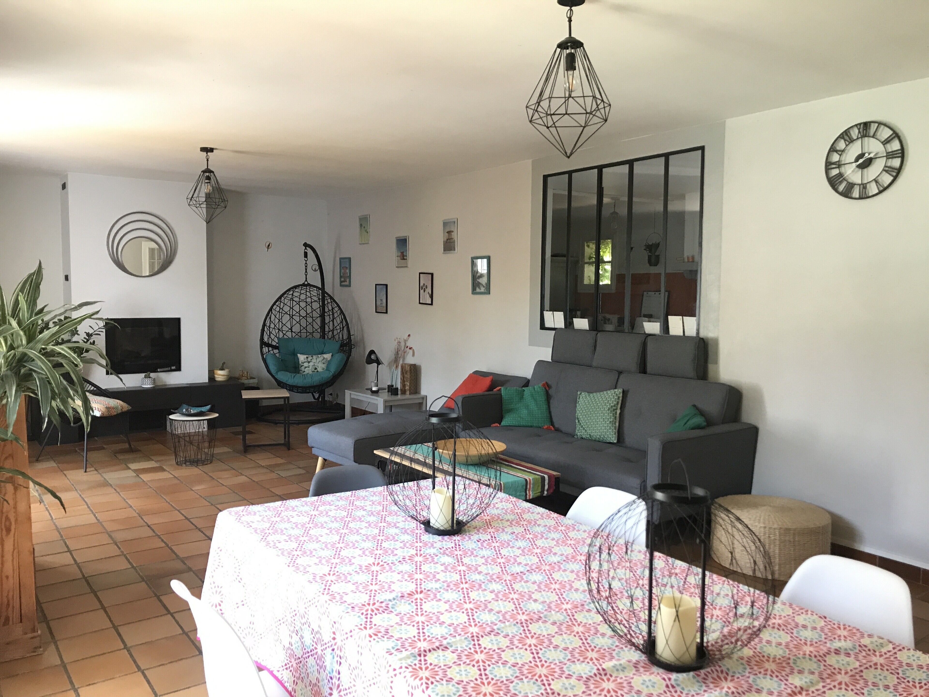 TV, fireplace, books