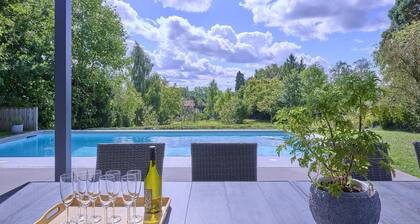 Cosy holiday home with a large garden