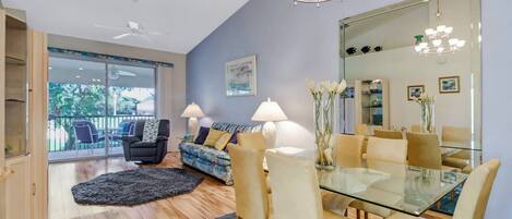 Smart-TV, DVD-Player